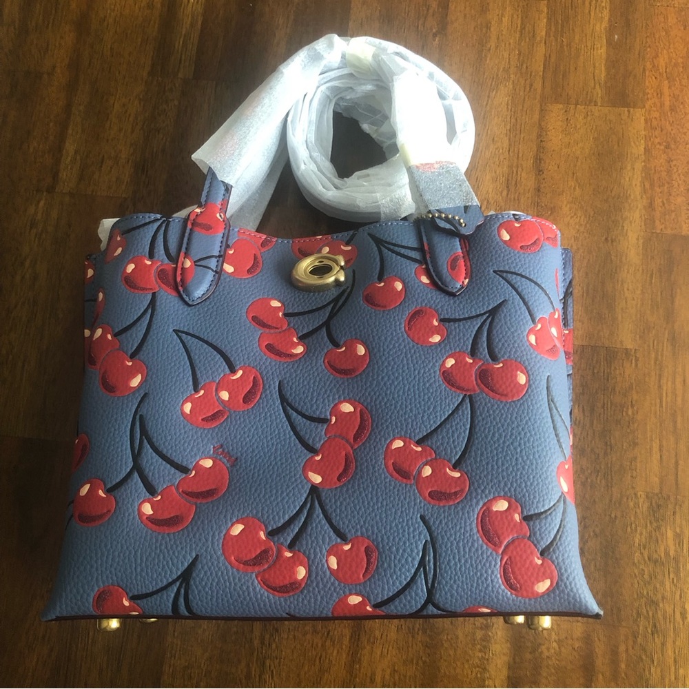NWT $350 COACH Willow Cherry-Print Leather Tote Bag! - Picture 6 of 16